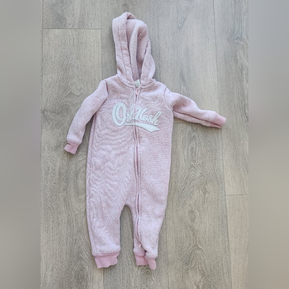 OshKosh B'Gosh pink knit hooded baby onesie size 12 months - Picture 1 of 5